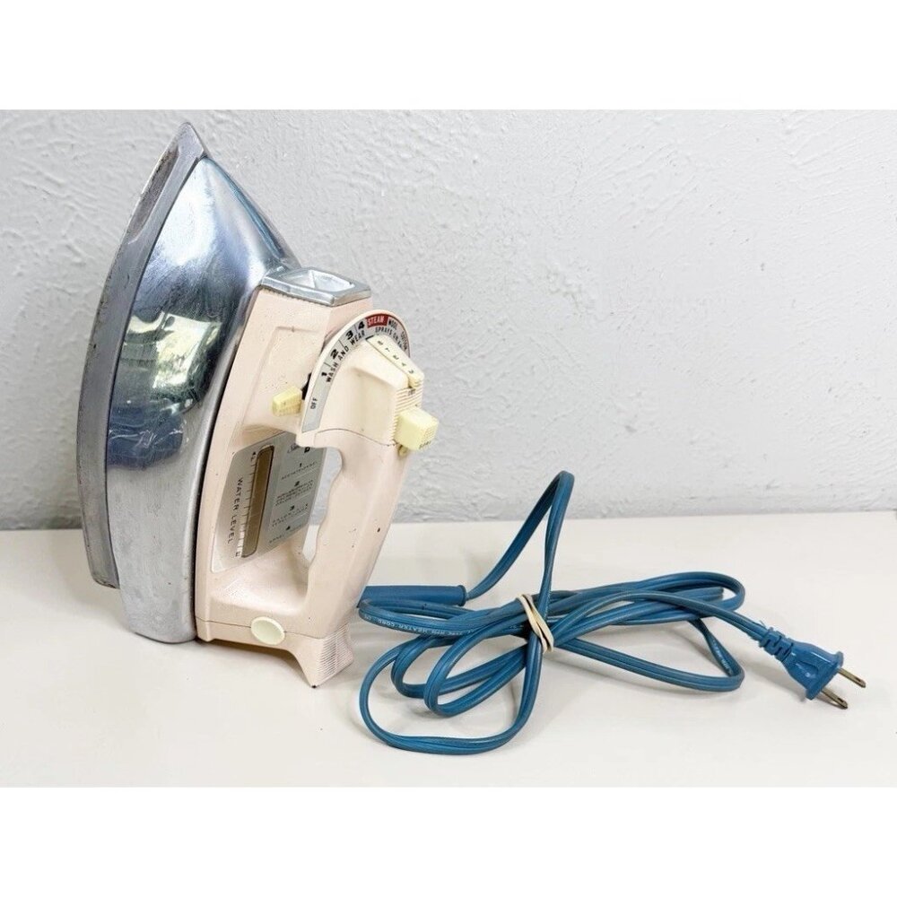 VTG 60s Sunbeam Iron Vista Steam Mid Century Ironmaster MCM Pink Works!